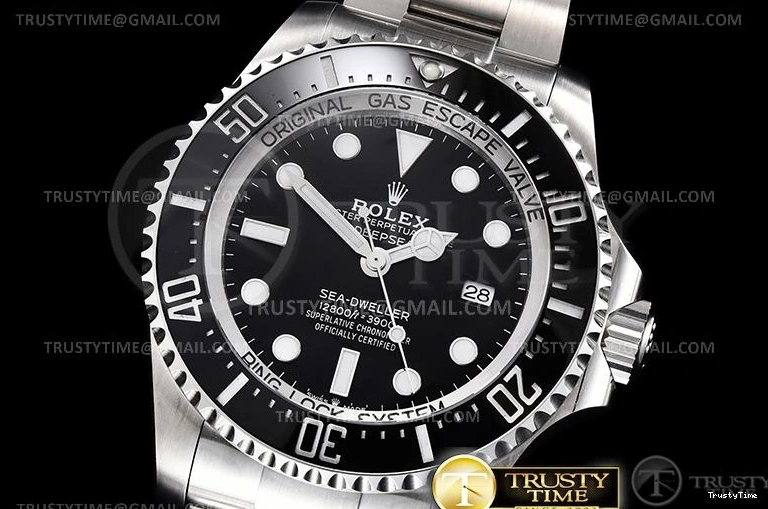 0512 ROLSD0102 – Deep Sea Dweller Blk Supportive 1013